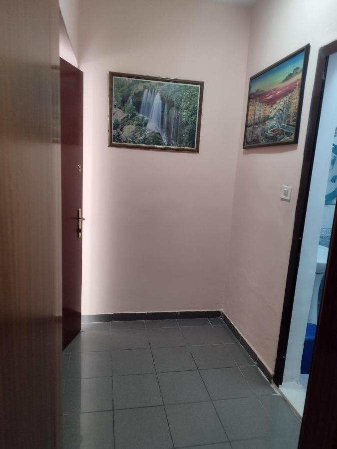 Guest Room Tirana Center Kültér fotó